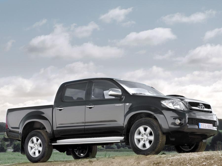  Toyota Hilux Double Cab 2008 года  (фото 12 из 30)
